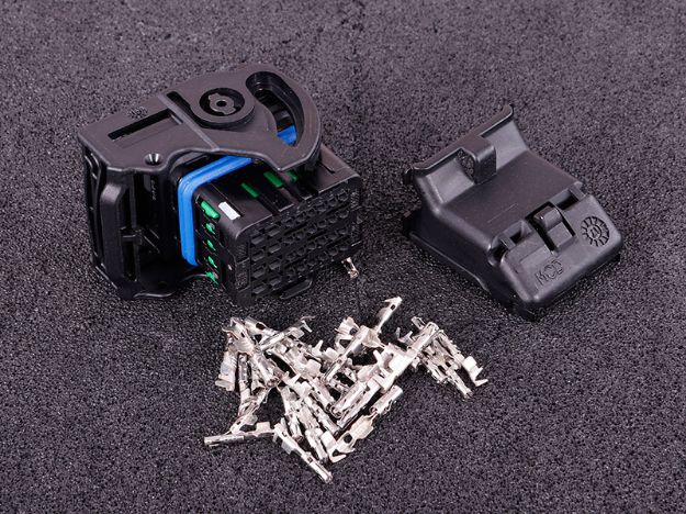 Billede af MaxxECU MINI / RACE C2 / PRO C4 (32-pin molex)