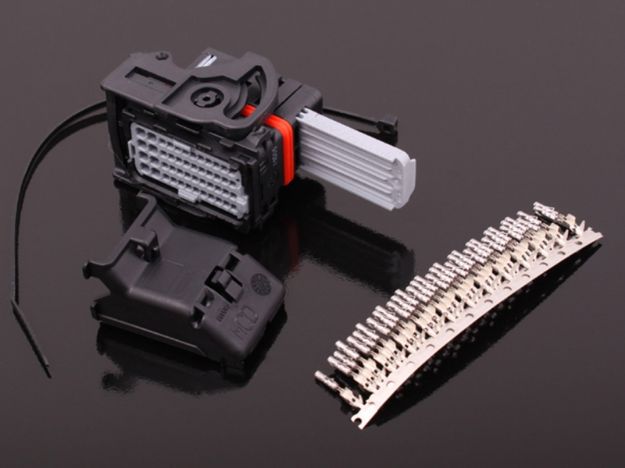 Billede af MaxxECU STREET/SPORT/RACE/PRO C1 (48-pin molex)
