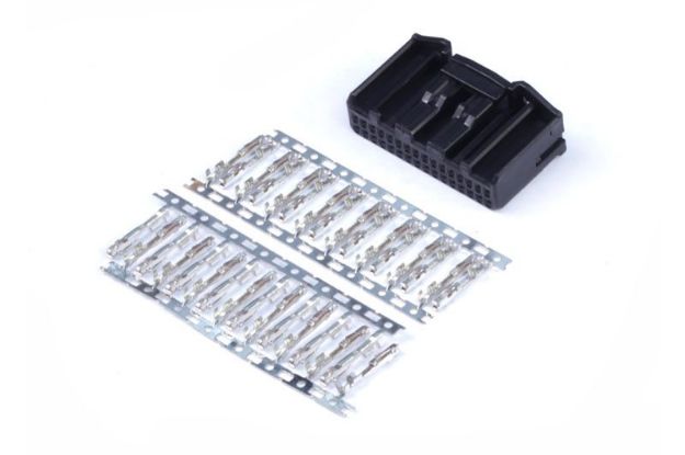 Billede af Stik og pins 32-polet TYCO