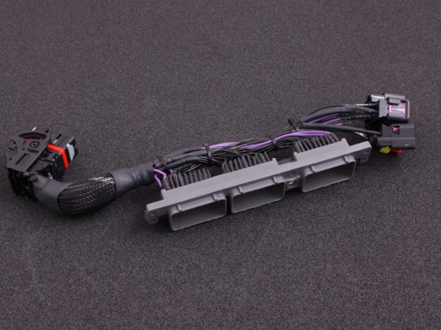 Billede af MaxxECU plugin-adapter - Toyota Supra MKIV