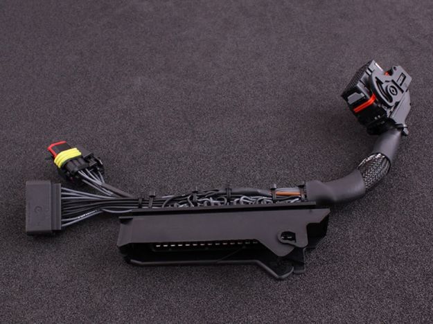 Billede af MaxxECU STREET/RACE plugin-adapter - Audi 3B