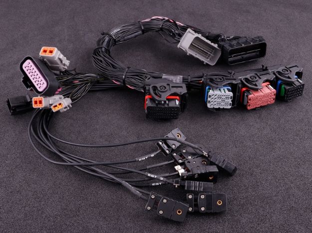 Billede af MaxxECU PRO plugin-adapter - GM Corvette C6 (E38 ECM)
